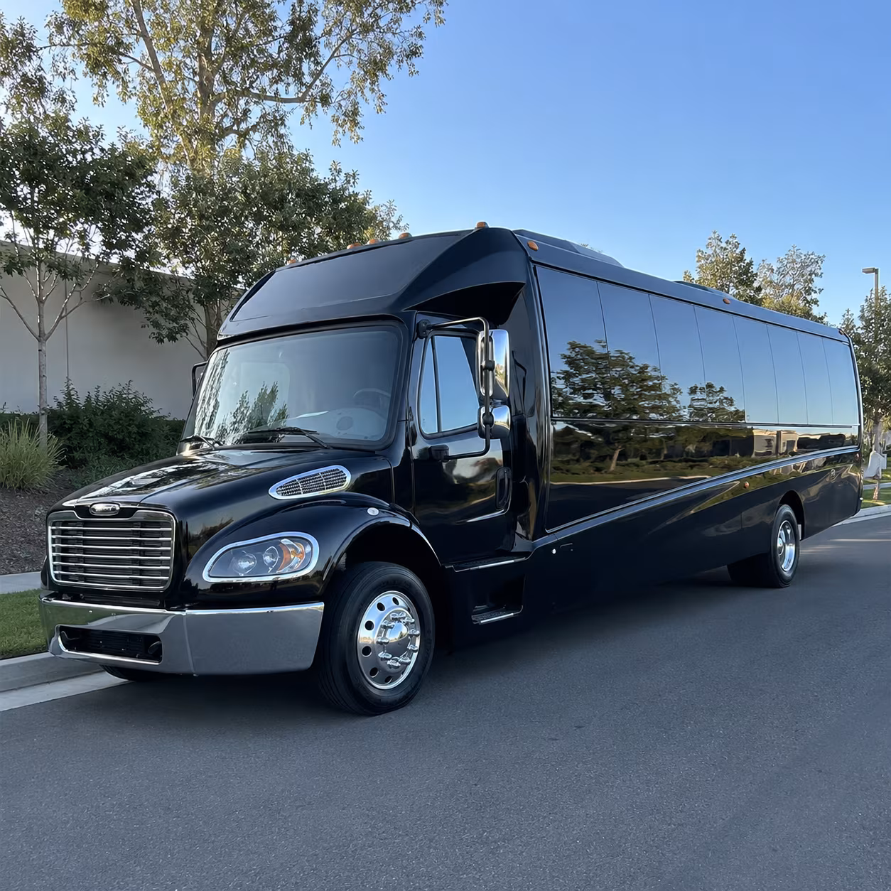 blog rent a bus to carowinds hero