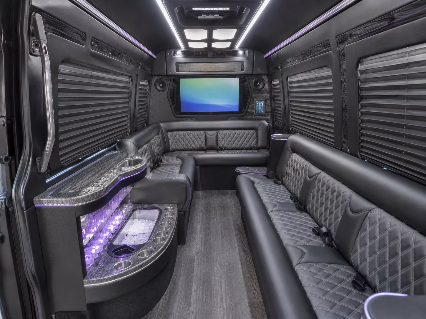 book a bus for your next prom 2