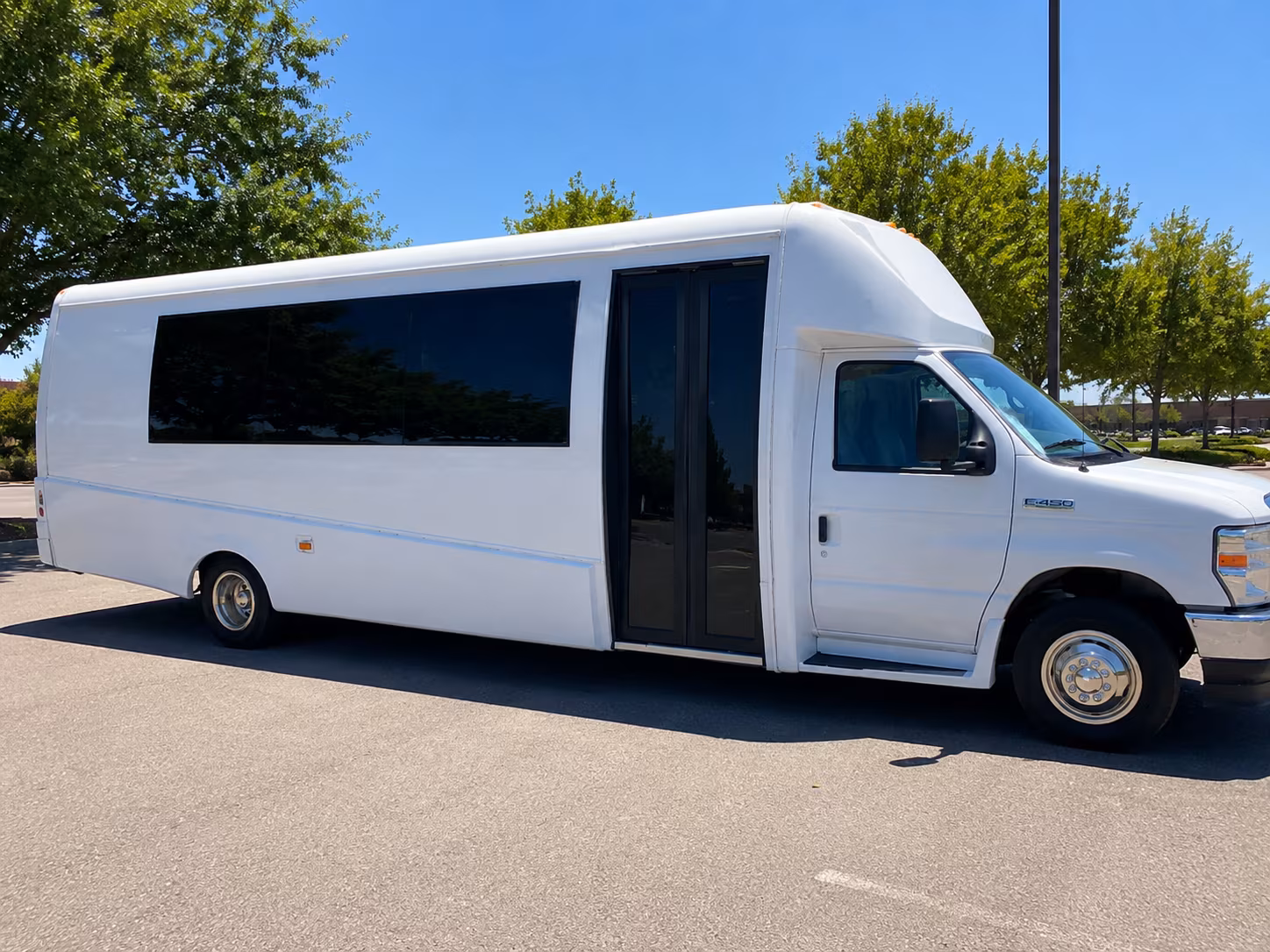 how the number of stops and hold time between them affect total booked hours in gastonia
