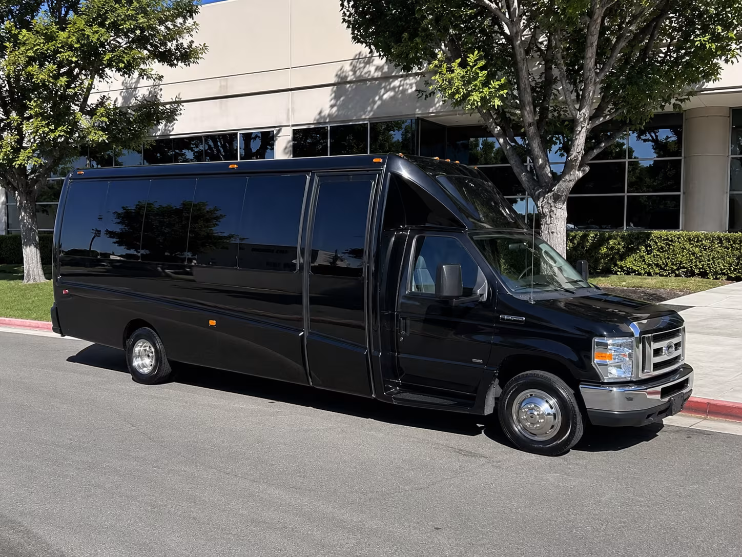 why rent using gastoniaminibuscompany com